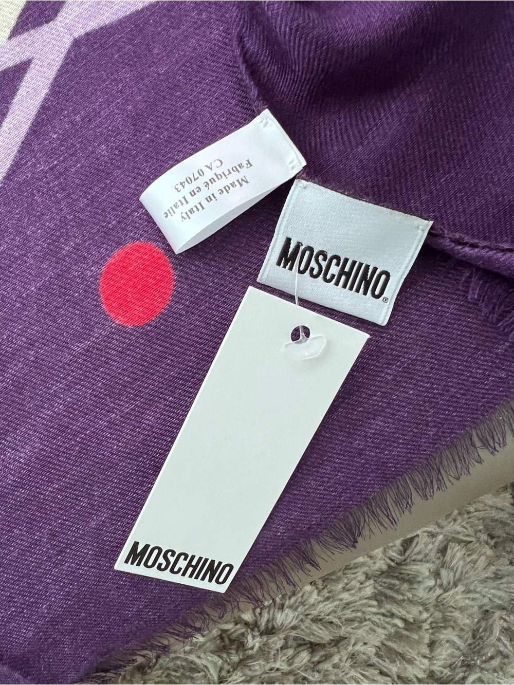 Authentic Moschino Purple Rectangular Scarf - Picture 5 of 6
